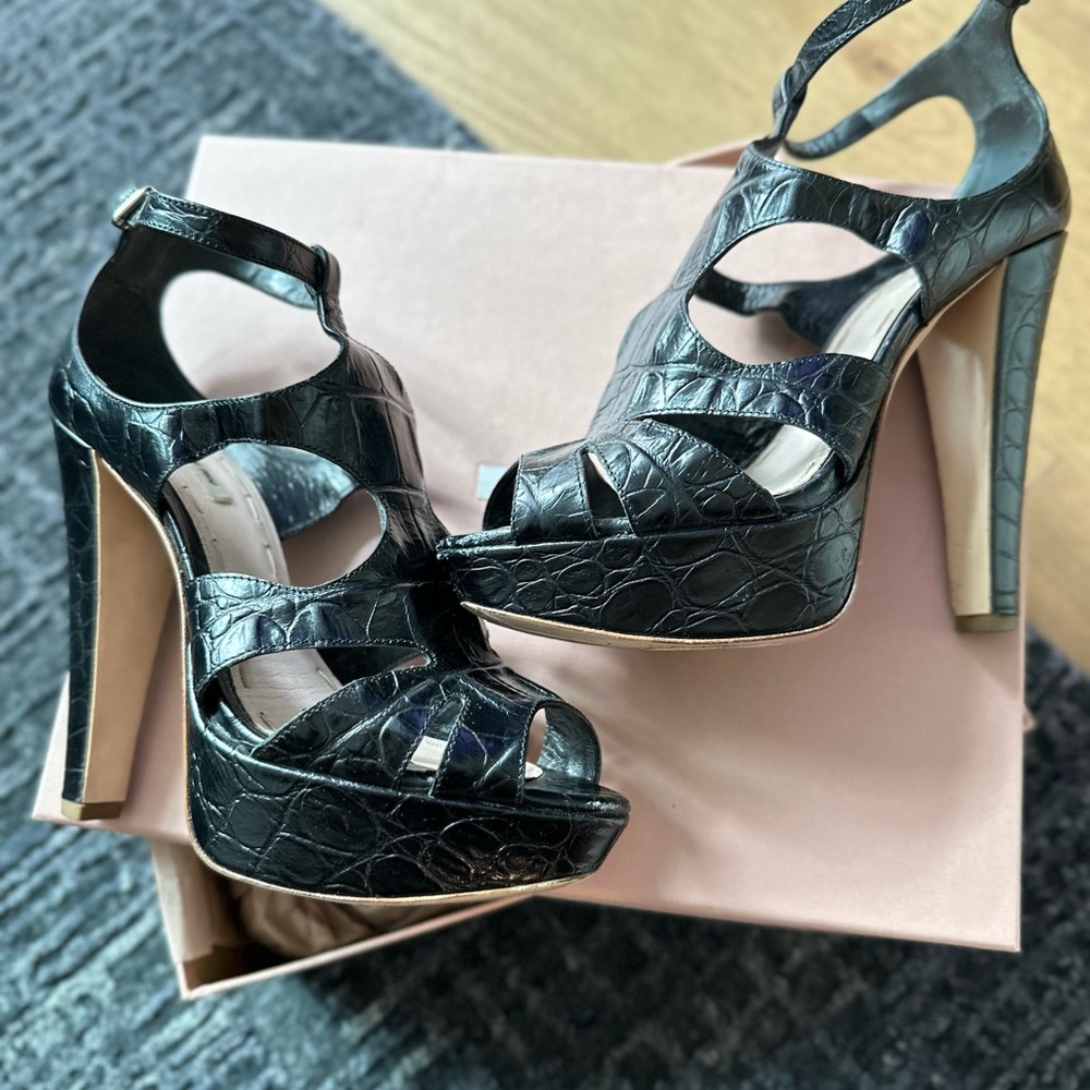 Elegant Black High Heel Sandals